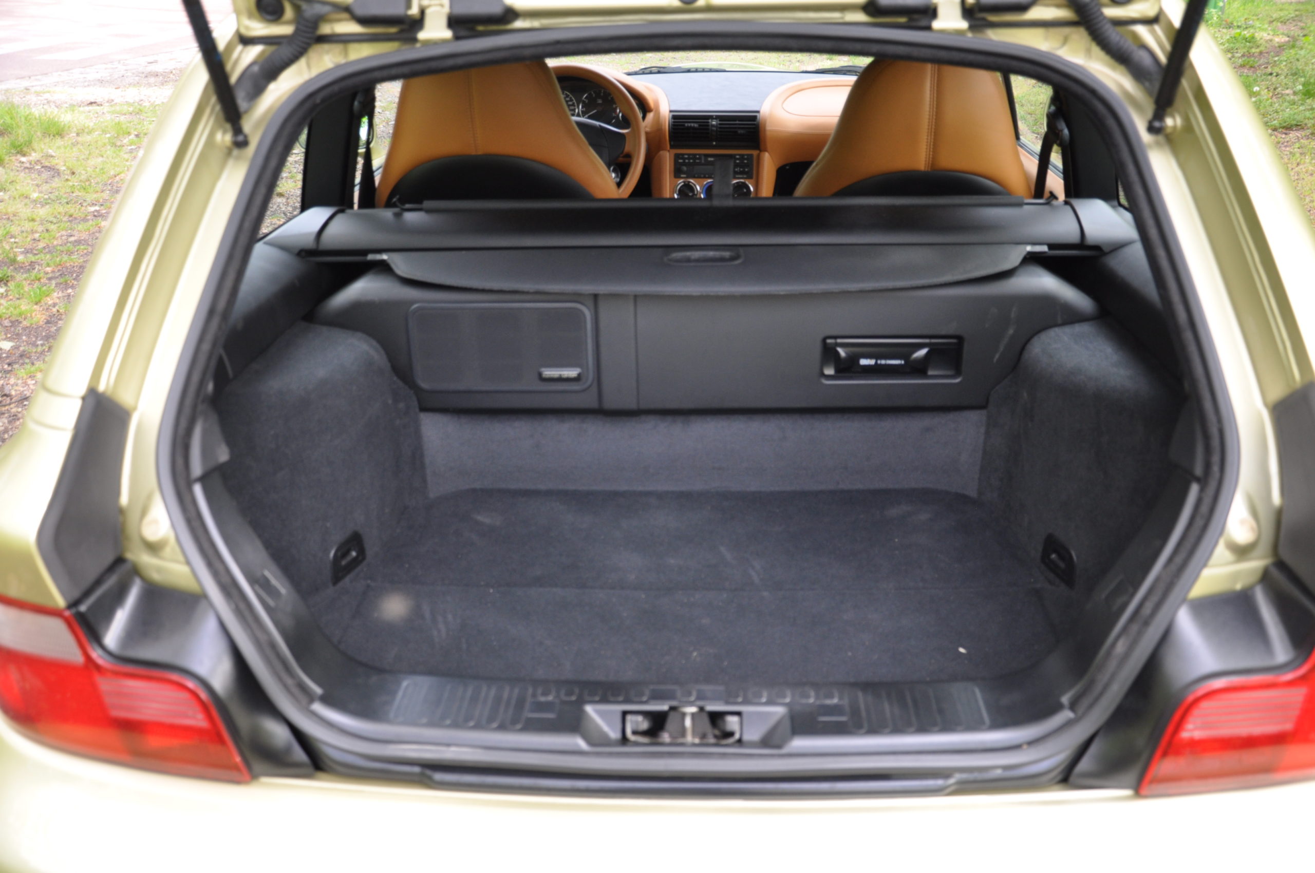BMW Z3 coupé, Évolutions et caractéristiques