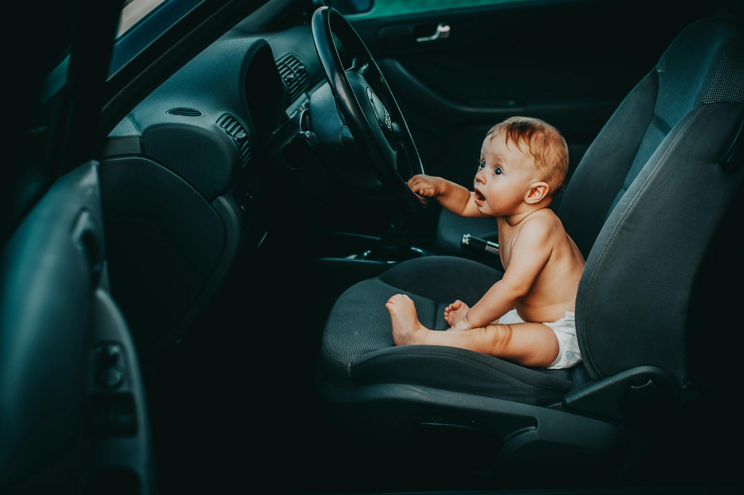 Pourquoi le miroir voiture pour bébé améliore la sécurité